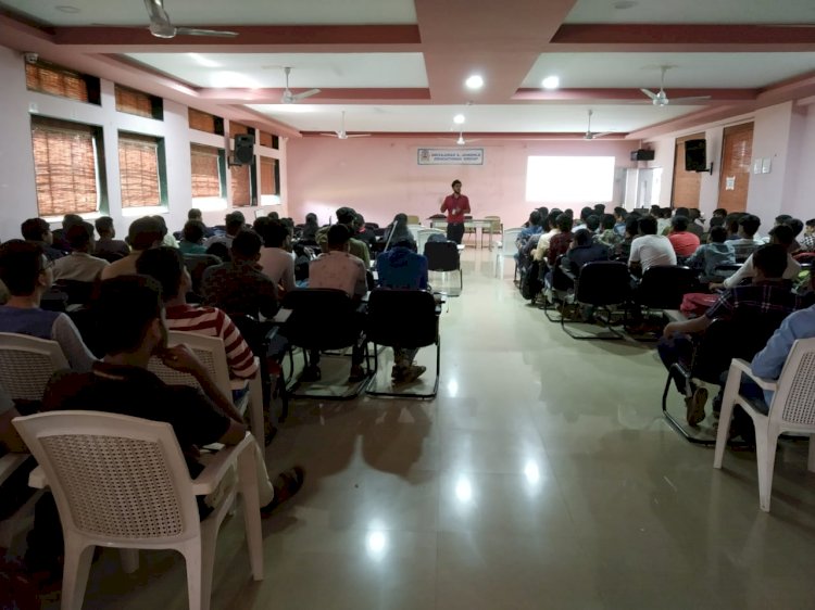 Technical Seminar conducted @Jhondale Polytechnic college for ME,EL,EXTC